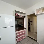 Confortavel Casa A Beira Mar C/ Jardim Pe Na Areia E Area De Churrasqueira