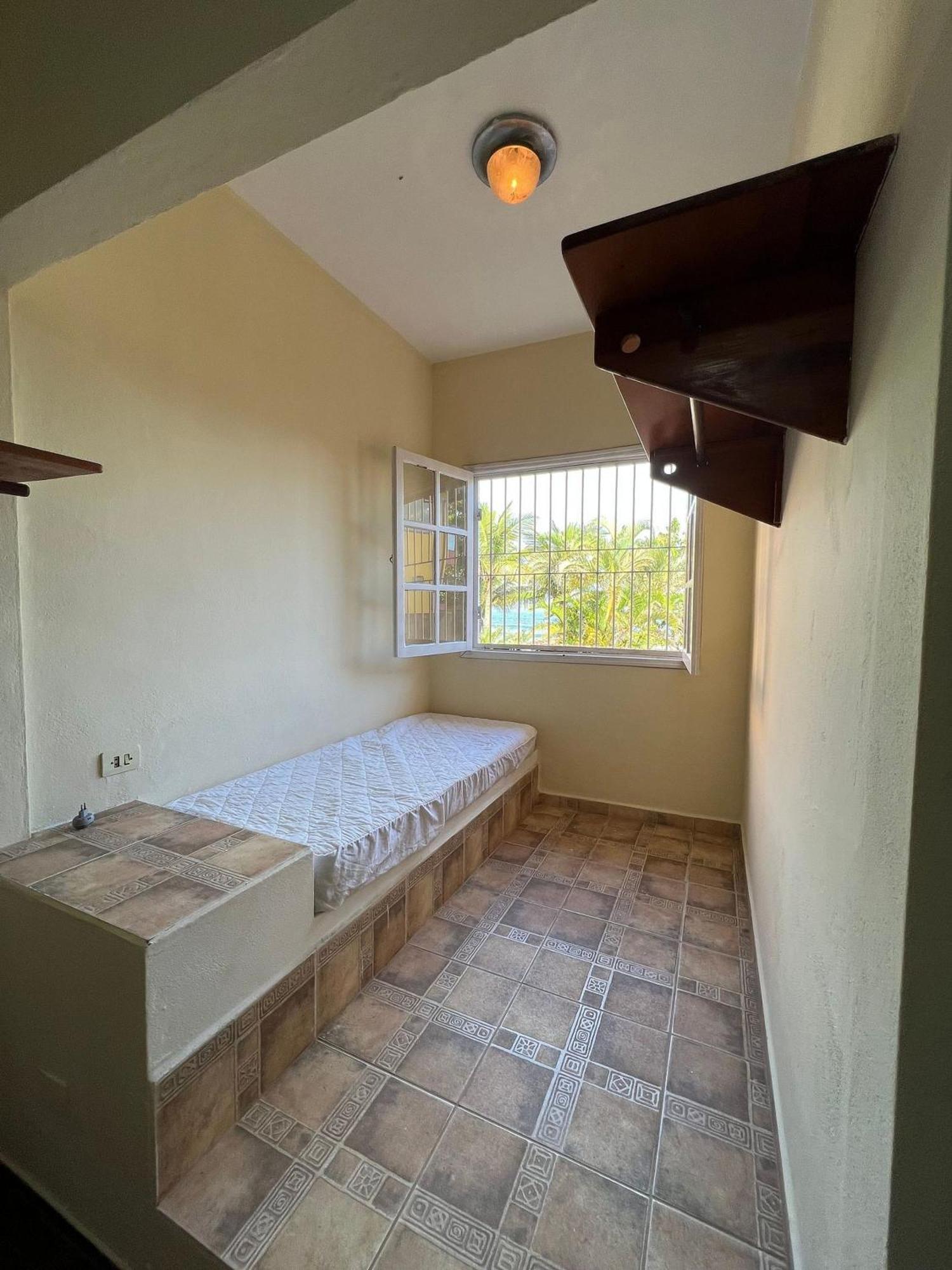 Apartamento Confortavel Casa A Beira Mar C/ Jardim Pe Na Areia E Area De Churrasqueira *