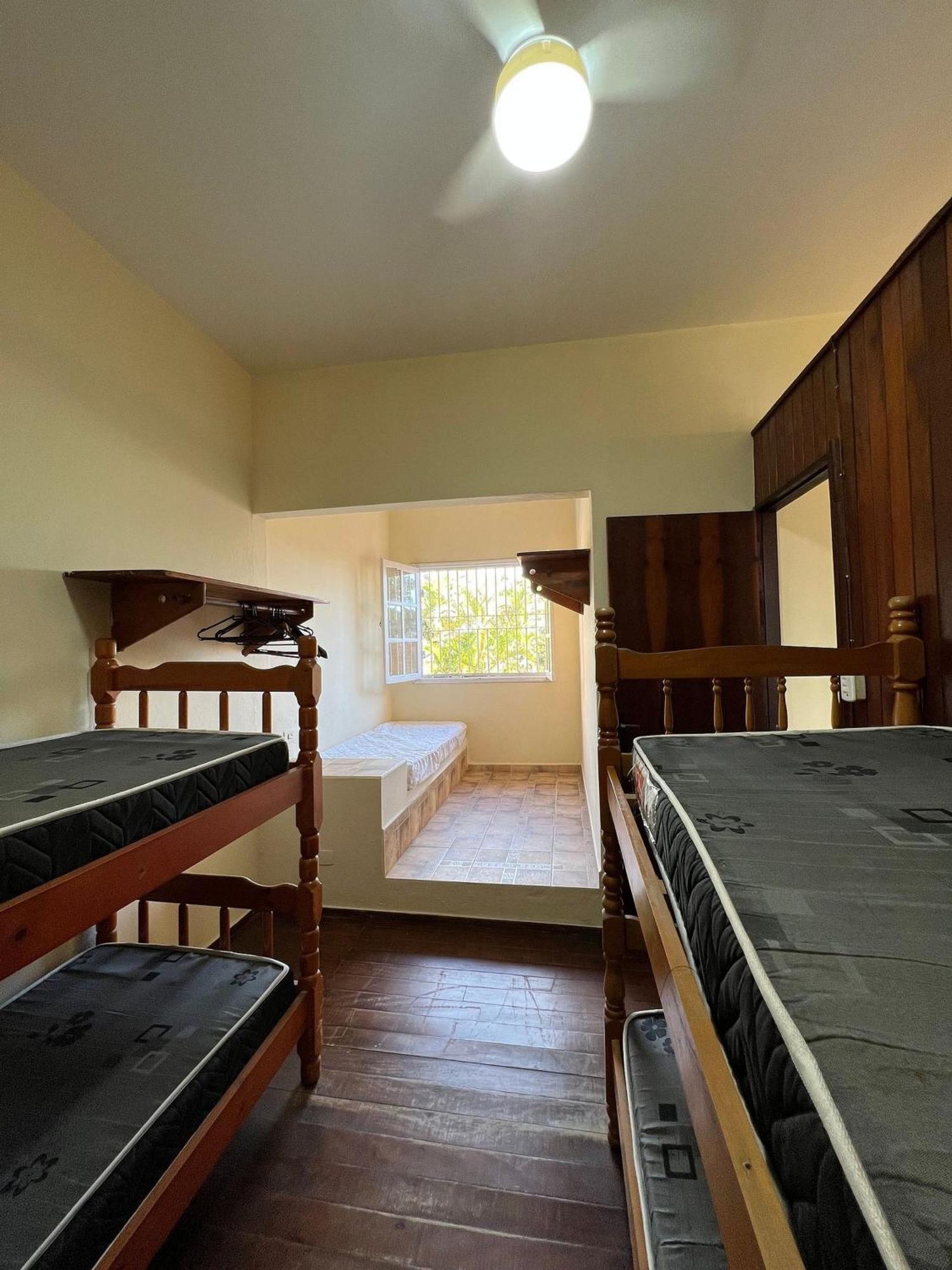 Confortavel Casa A Beira Mar C/ Jardim Pe Na Areia E Area De Churrasqueira * Ubatuba