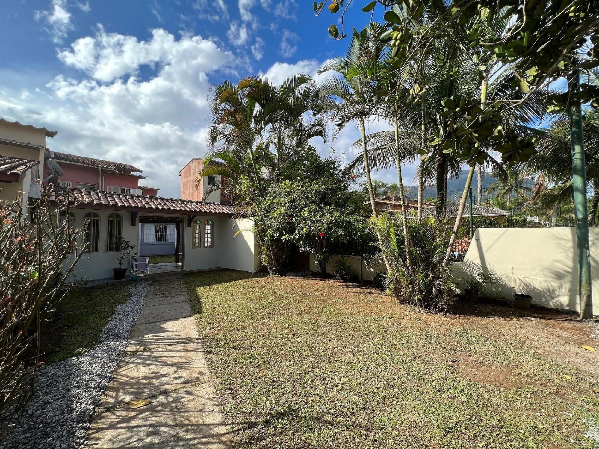 Apartamento Confortavel Casa A Beira Mar C/ Jardim Pe Na Areia E Area De Churrasqueira Ubatuba